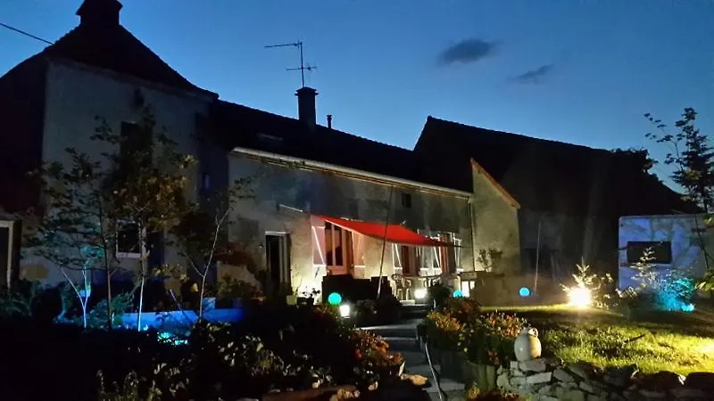 A 10Mn De Vichy Studio Dans Ancienne Etable 0*,